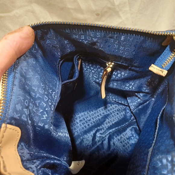 Kate spade crossbody - Picture 11 of 12